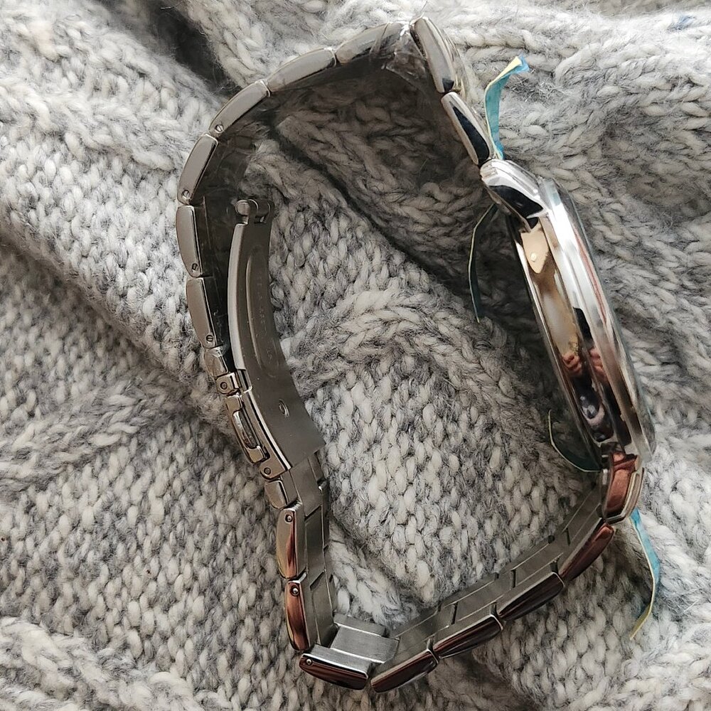 Kenneth Cole Watch - Picture 3 of 4